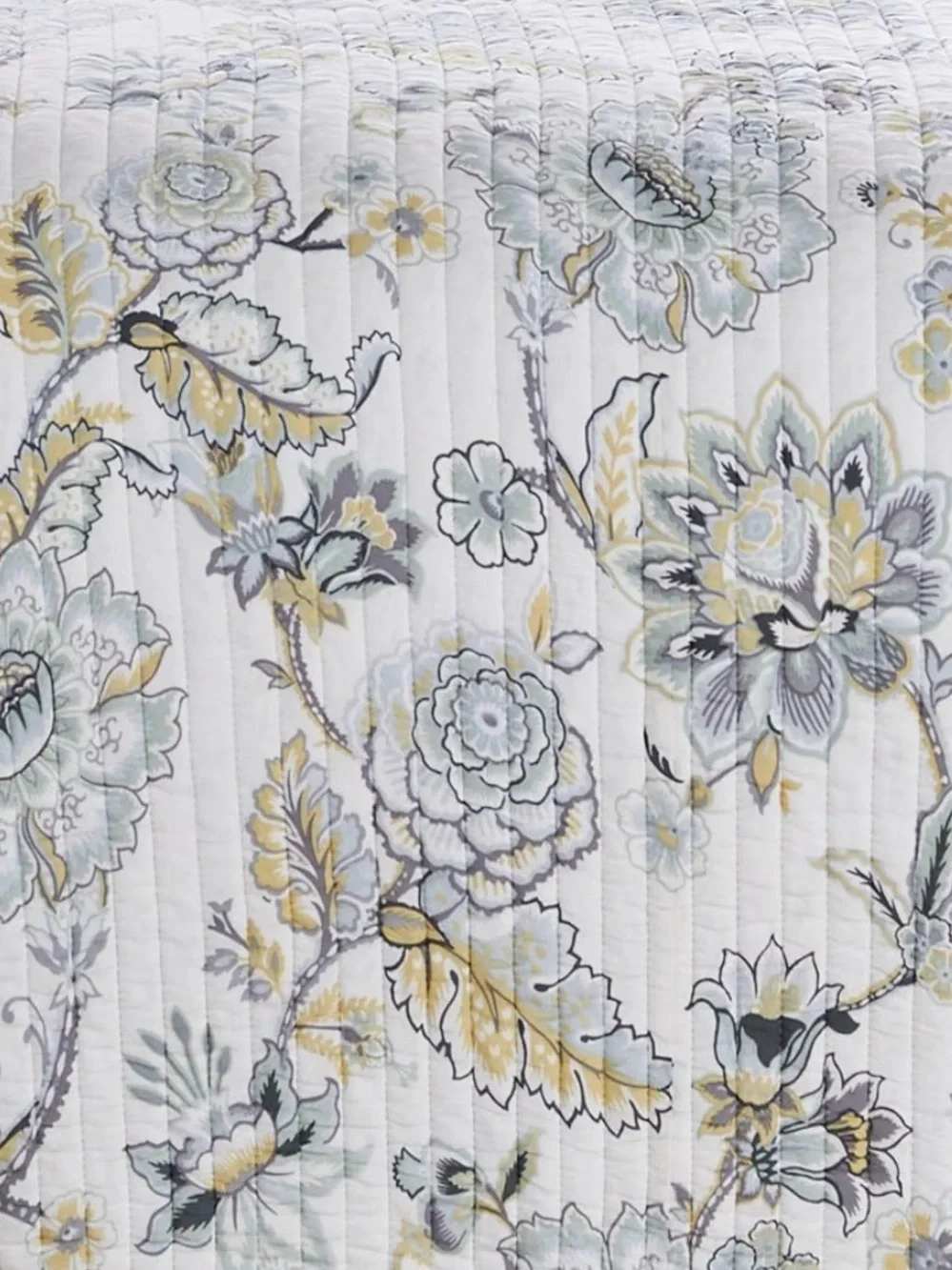 Light Blue Floral Quilted Bedding Set - levtex
